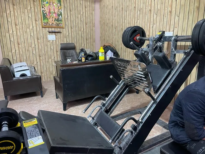 fitness solution gym by manav bhasin