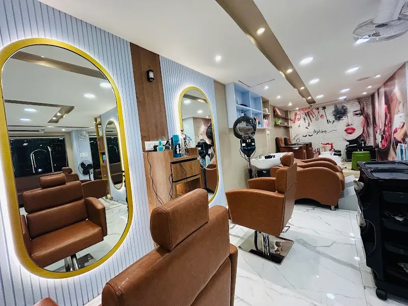 Icon Hair and More Family Salon