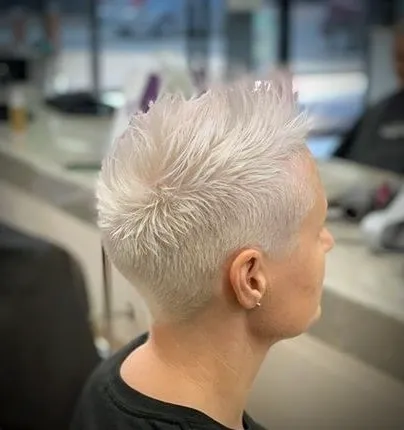 Headlines Hair & Beauty