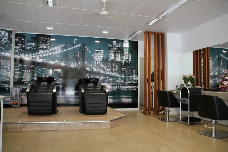 Headlines Hair & Beauty