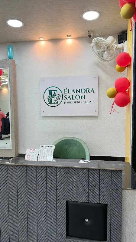 Elanora Unisex Salon