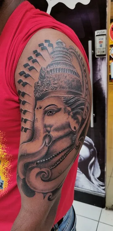 Aliens Tattoo Navi Mumbai