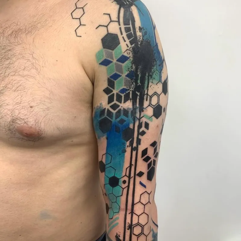 The Bachelor - Tattoo Salon