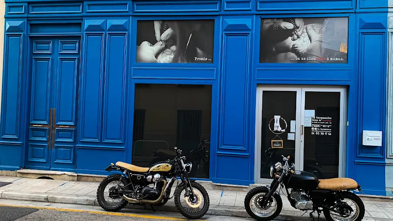 The Bachelor - Tattoo Salon