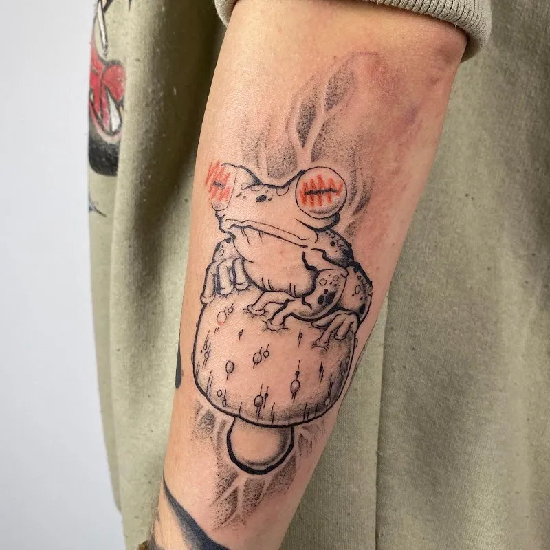 The Bachelor - Tattoo Salon