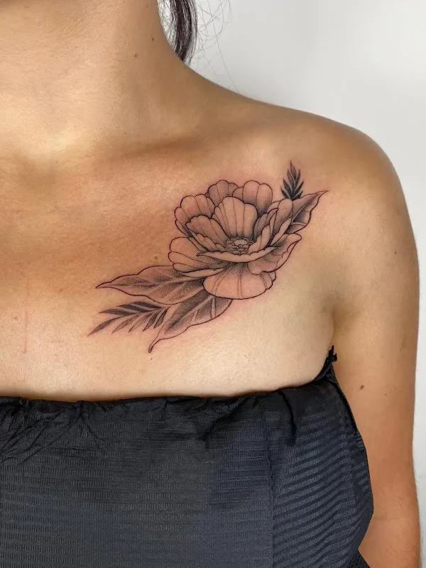 The Bachelor - Tattoo Salon