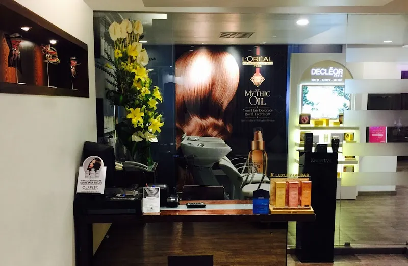 Play Salon | Race Course Road