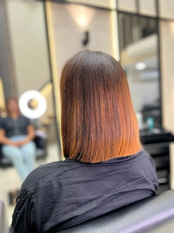 KAVYAS SALON