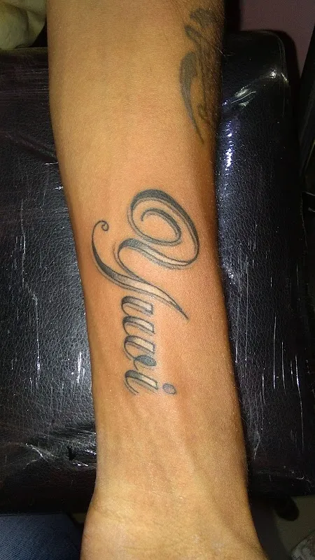 Krizz Tattoo Studio