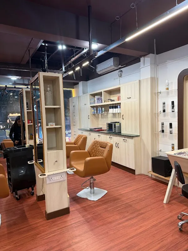 Toni&Guy Essensuals Hairdressing, Malleshwaram