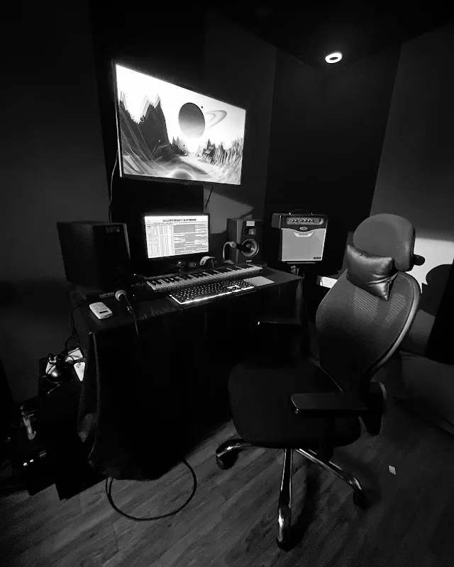 Roots music studio