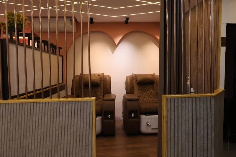 SS Unique Unisex Salon – Top Hair & Beauty Services in Wilson Garden, Bangalore