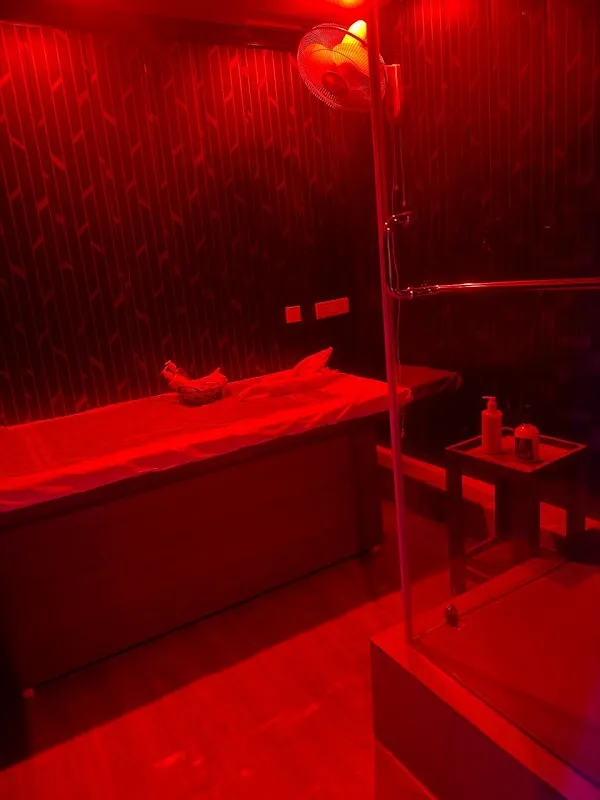 Dream Spa- Massage Center In Jasola Vihar