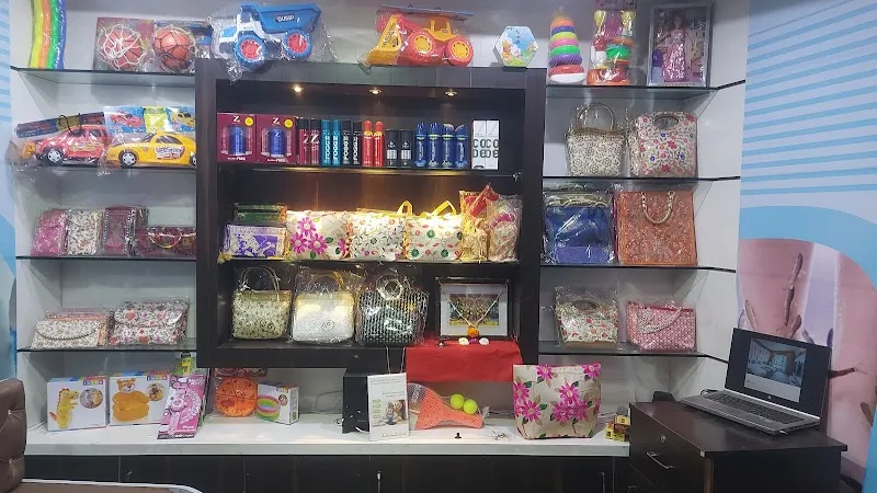FISH SPA SAGAM & CAKE SHOP