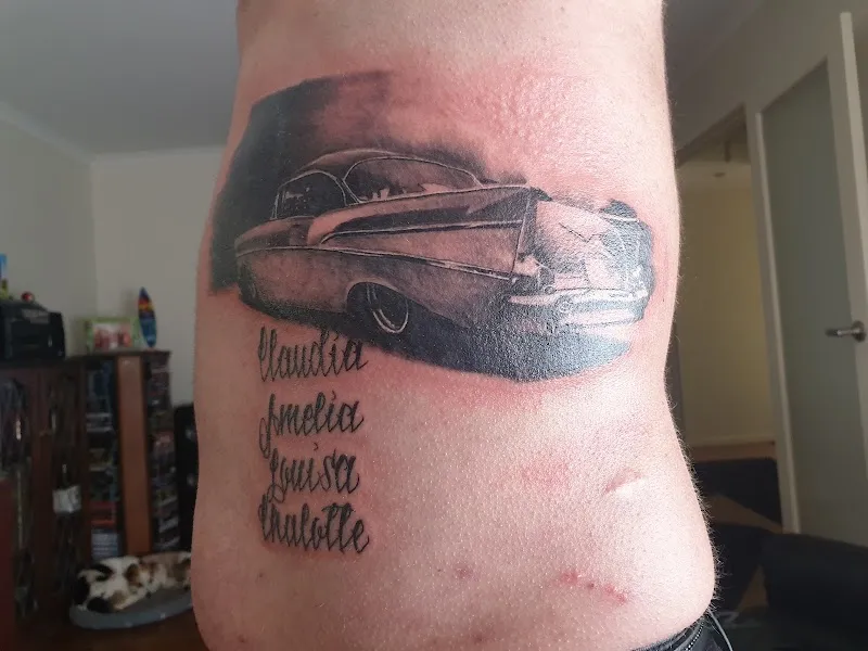 Royal Ink Tattooing