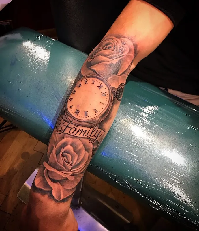 Royal Ink Tattooing