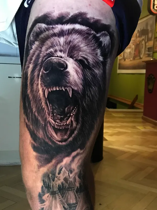 Royal Ink Tattooing