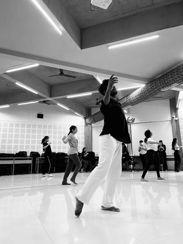 BLLISS - The Dance Studio | GARBA & DANCE ACADEMY