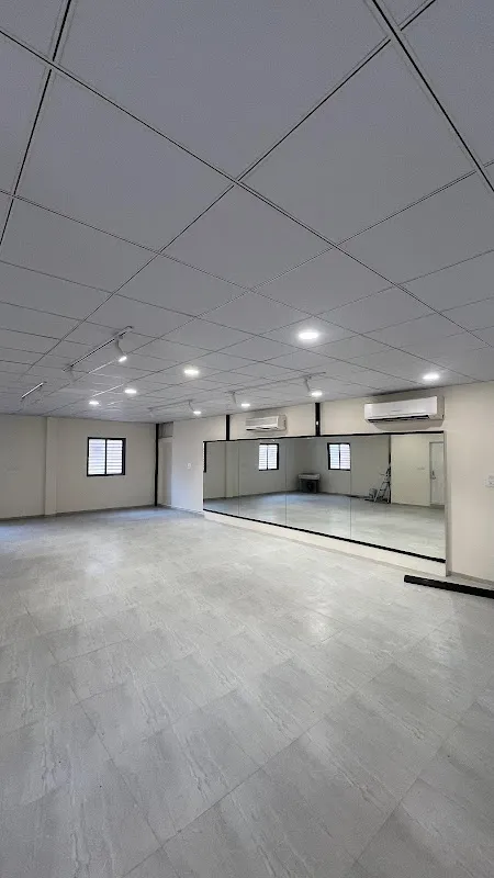 BLLISS - The Dance Studio | GARBA & DANCE ACADEMY
