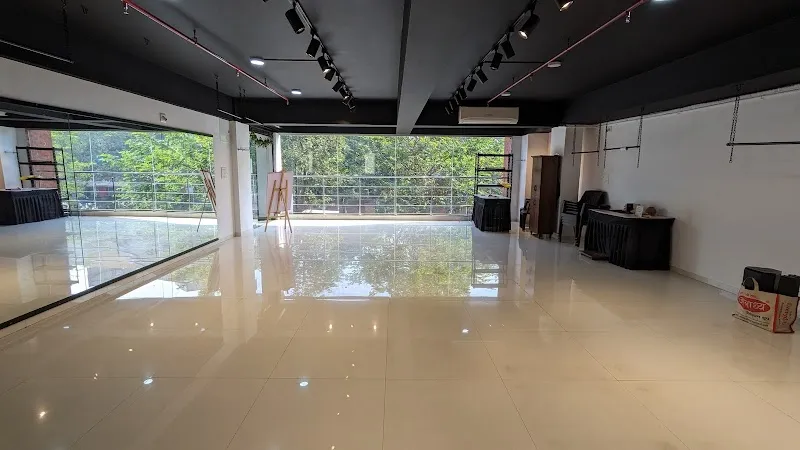 BLLISS - The Dance Studio | GARBA & DANCE ACADEMY