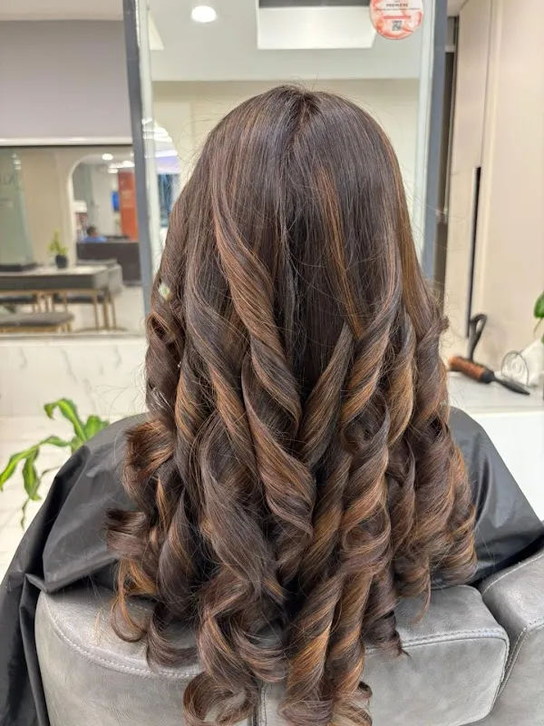 Manea The Salon - Banjara Hills
