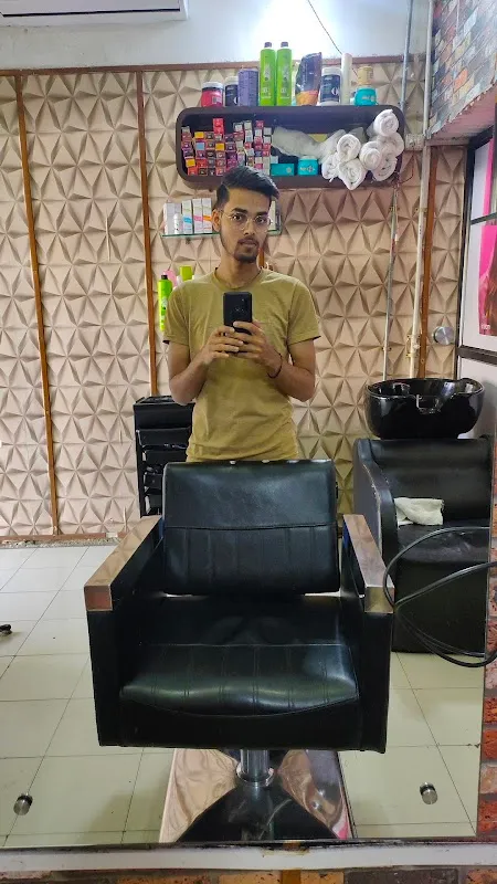 Abhilash Unisex Salon