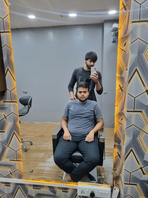 Abhilash Unisex Salon