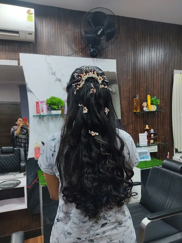 Miracle Salon | Beauty and Make-up Studio | Branch 2 | UNISEX | ACADEMY | Kakinada