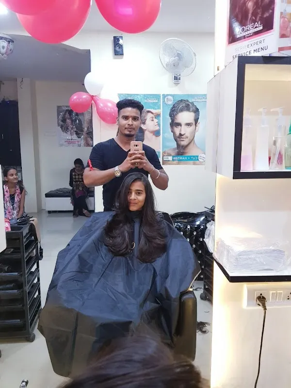 DECENT LOOK Unisex salon