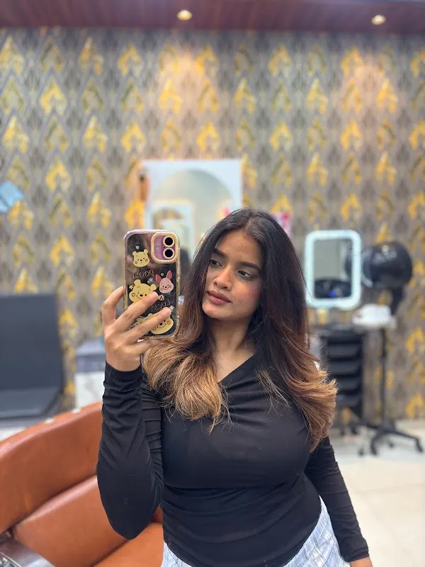 Barberry Bliss Family Salon
