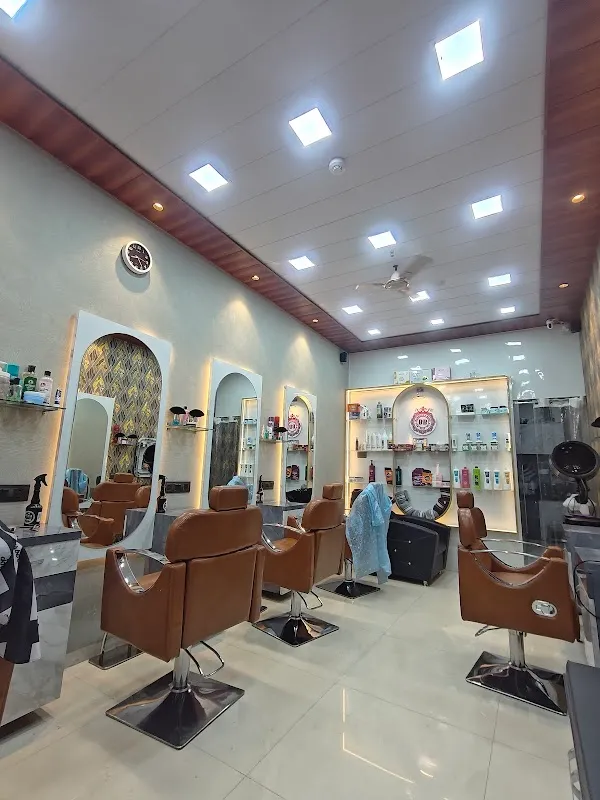 Barberry Bliss Family Salon