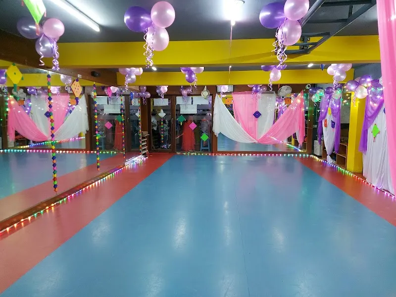 Sparkle Dance & Fitness Studio