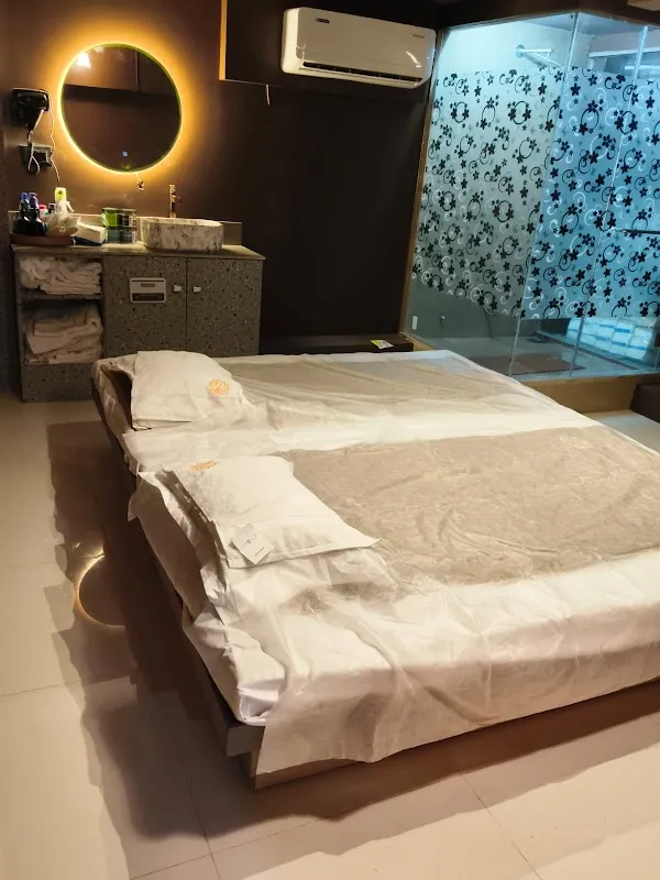 Crystal Spa