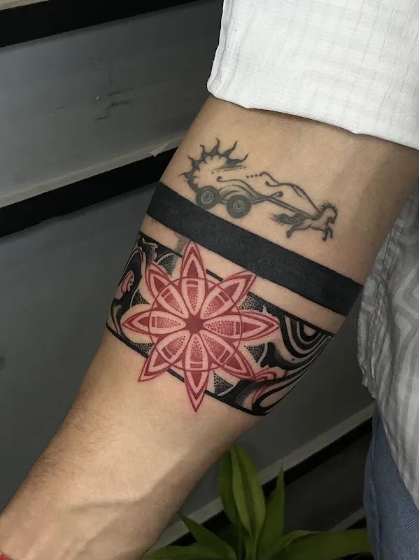 Trident Ink Tattoo Studio - Best Tattoo Artist in Ashiyana Lucknow