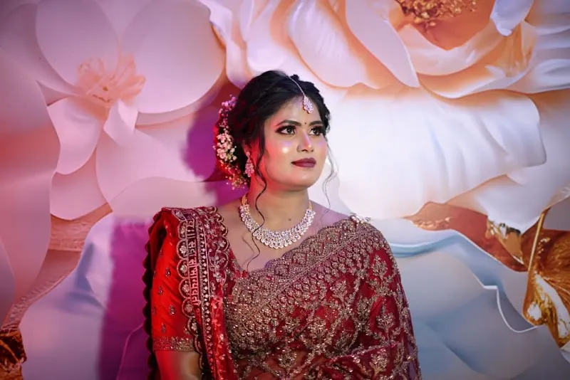 Anu's makeup & hair