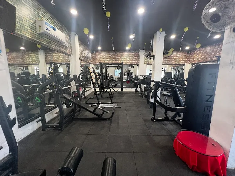 Sky fitness Gym