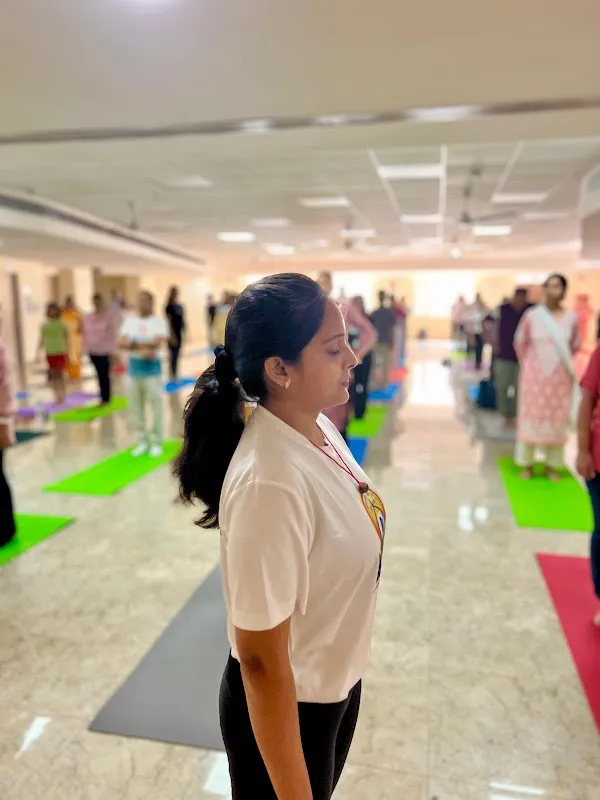 Yogtri studio app