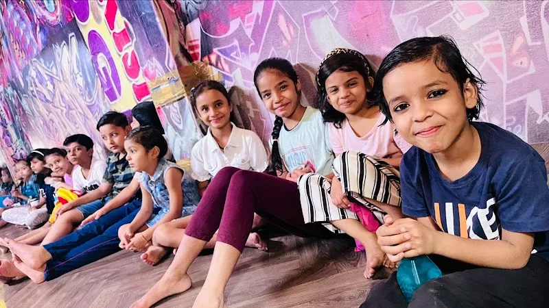 RADHA KISAN DANCE STUDIO