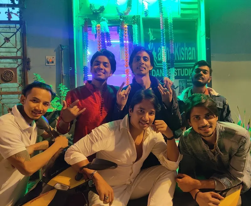 RADHA KISAN DANCE STUDIO