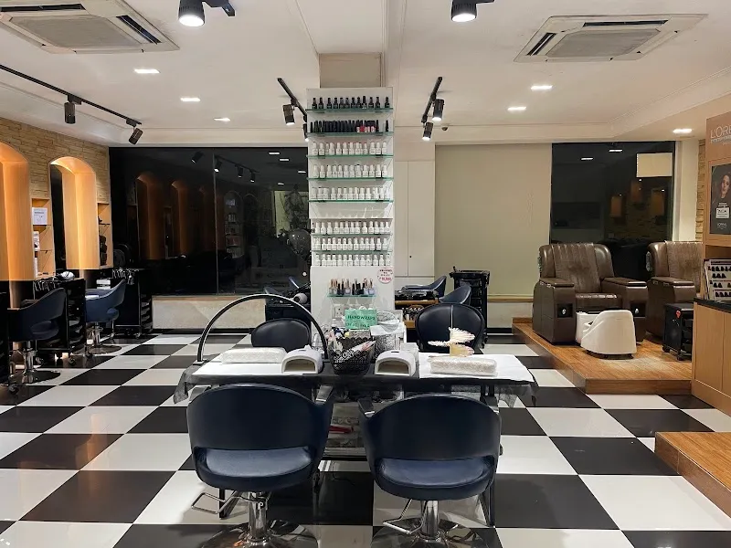 Envi Salon & Spa - 11th Road, Chembur E