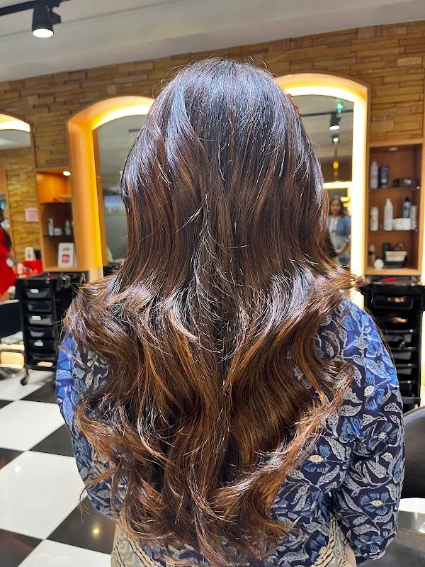Envi Salon & Spa - 11th Road, Chembur E