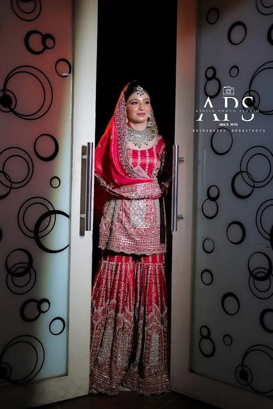 Ashish Photo Studio