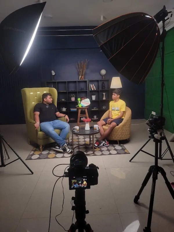 THE BOMBAY STUDIO