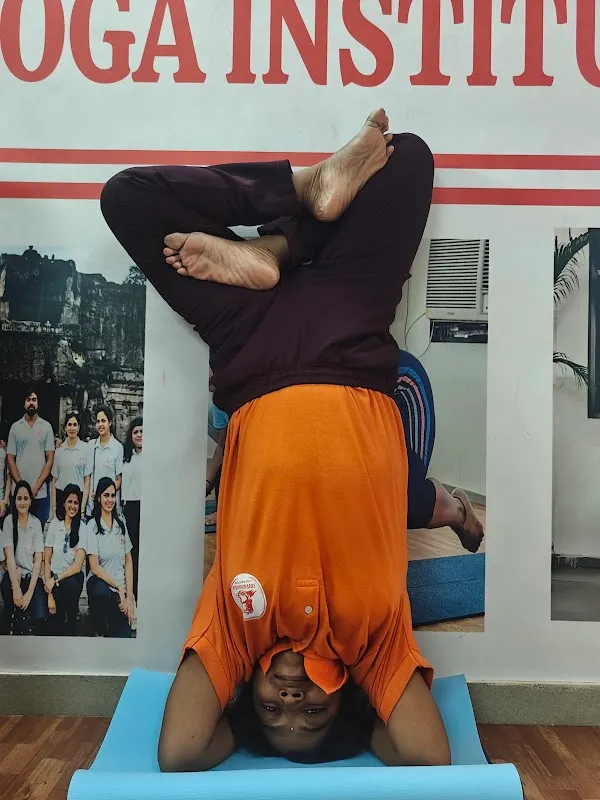 Shivananda Yoga Institute | Thane west | Yoga Teacher Training Course | Yoga At Home | Yoga course online/offline