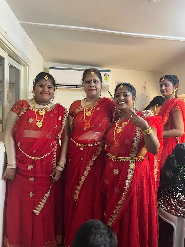 VIPUL DANCE ACADEMY