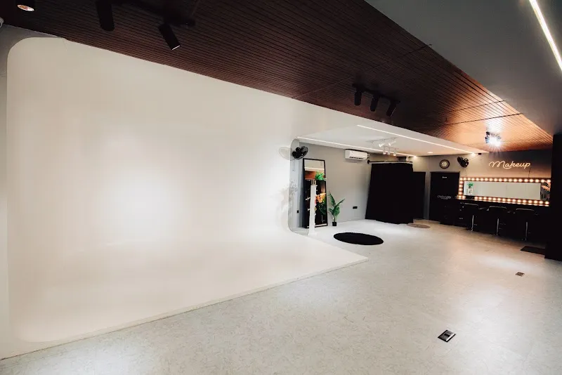 Dehaze Studios