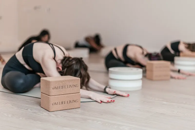 Om Life Living Yoga | Studio