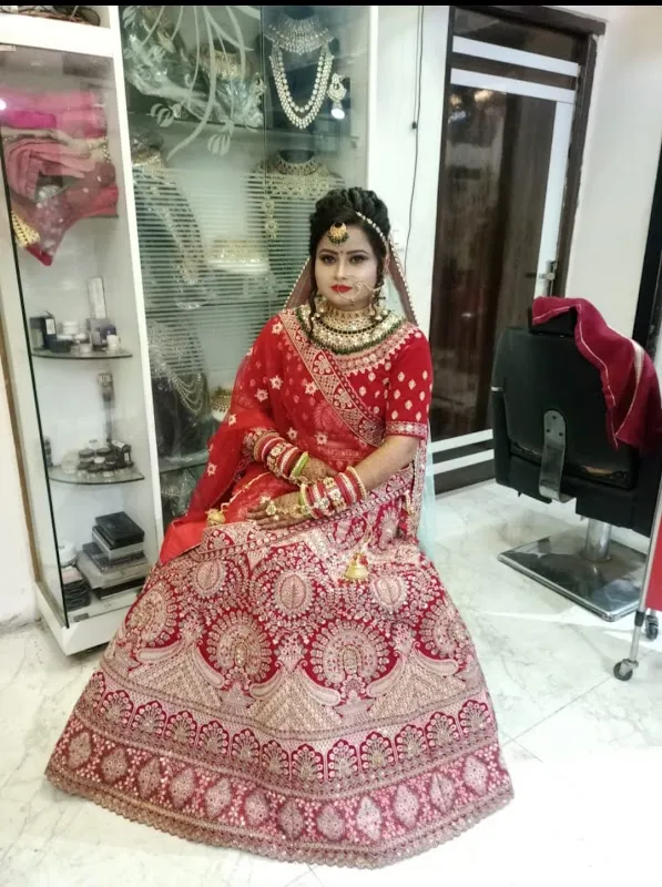 Touch & Glow - Best Makeup Artist in Firozabad, Best Parlour in Firozabad, Best Bridal Makeup Artist in Firozabad