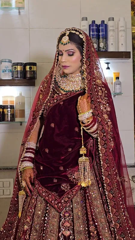 Touch & Glow - Best Makeup Artist in Firozabad, Best Parlour in Firozabad, Best Bridal Makeup Artist in Firozabad