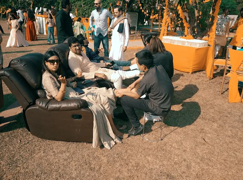 Relaxing Bliss | Mobile Spa for weddings | Foot massage
